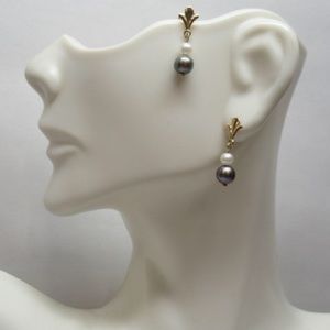 14 Karat Gold Black and White Pearl Drop Earrings